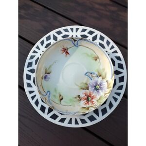 Vintage collectible hand painted floral motif plate stamped made in Japan image